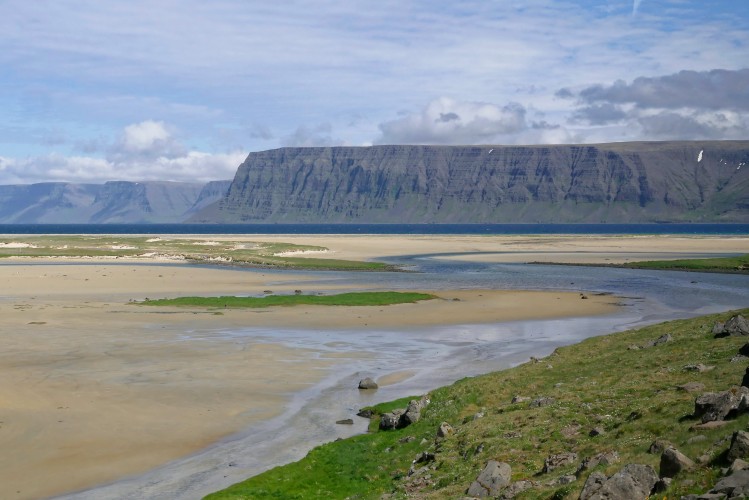 Latrabjarg - Raudisandur